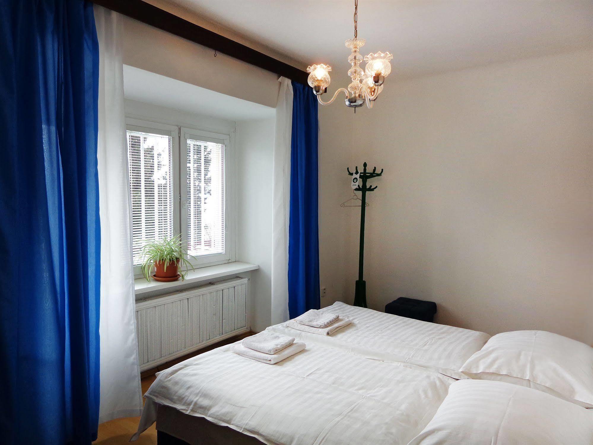 Pension Nika Praha Bagian luar foto